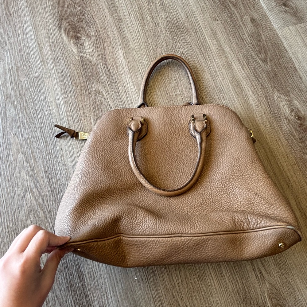 Tory Burch Robinson Tan Leather Satchel - Picture 6 of 16